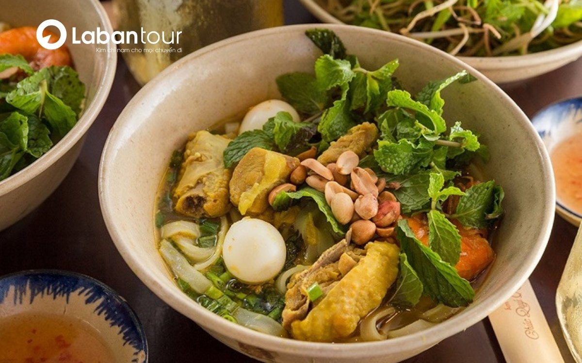 Món mì Quảng làm nên tên tuổi của Đà Nẵng