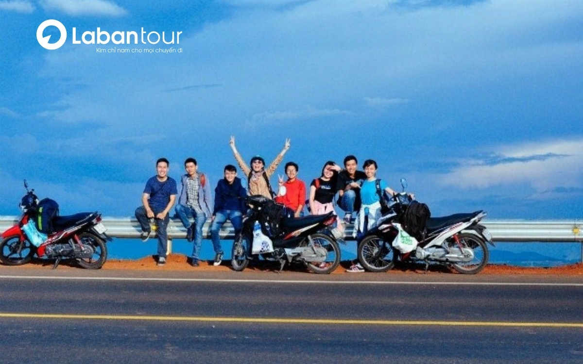 Di chuyển đến Làng cổ Phong Nam Đà Nẵng bằng xe máy