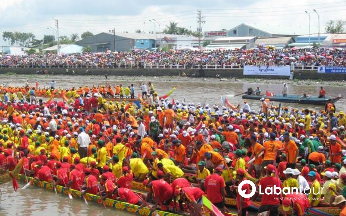 Lễ hội đua thuyền Đà Nẵng là gì? Nguồn gốc và ý nghĩa văn hóa