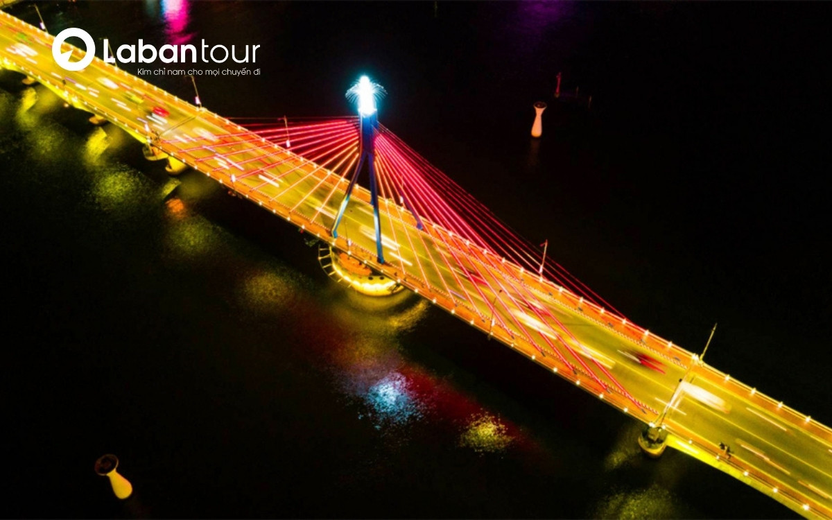 Cầu Sông Hàn quay trong bao lâu?