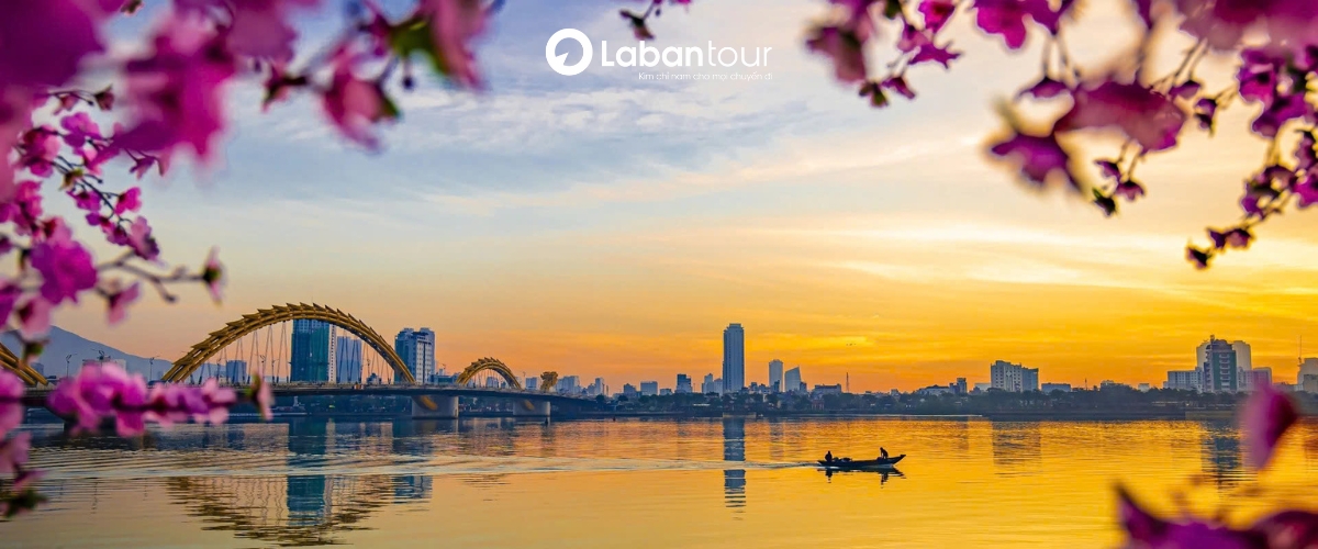 Mấy giờ cầu Rồng Đà Nẵng phun lửa? Lịch có thể thay đổi tùy sự kiện, lễ tết