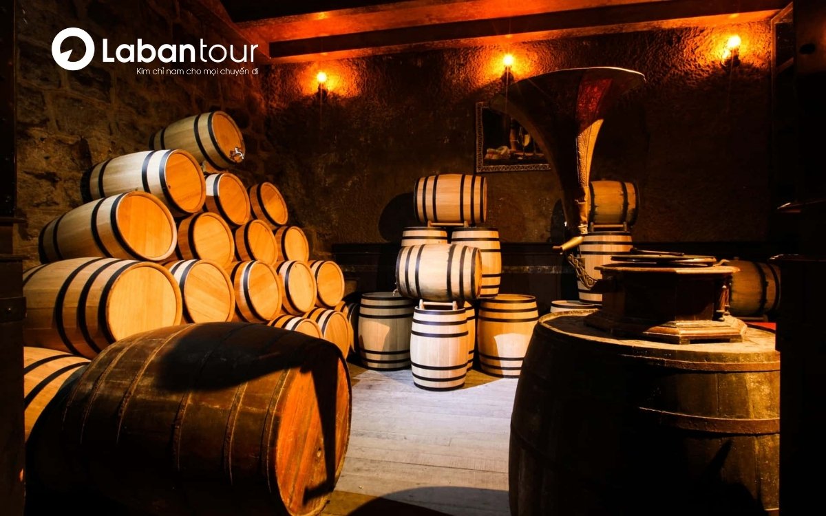 Hầm rượu Debay tại Bà Nà Hills