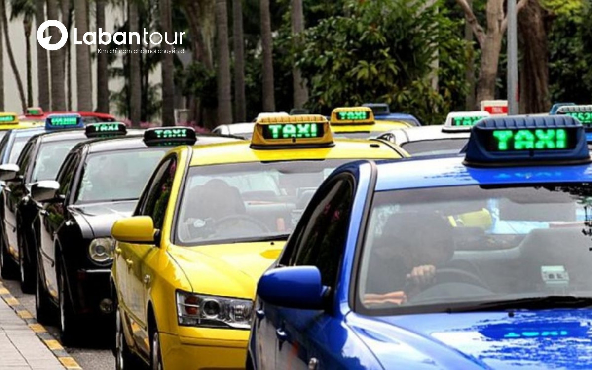 Di chuyển từ Đà Nẵng đến Bà Nà Hills bằng taxi