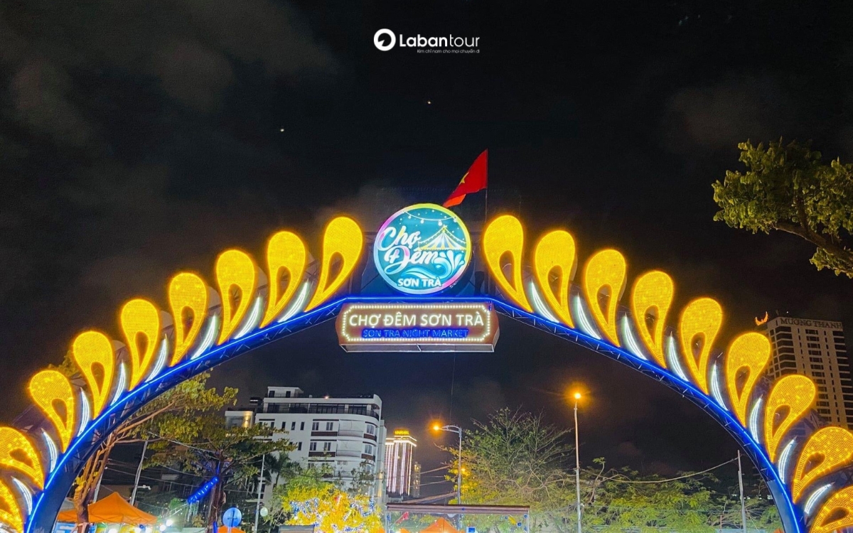 Chợ đêm Sơn Trà nhộn nhịp, sắc màu 