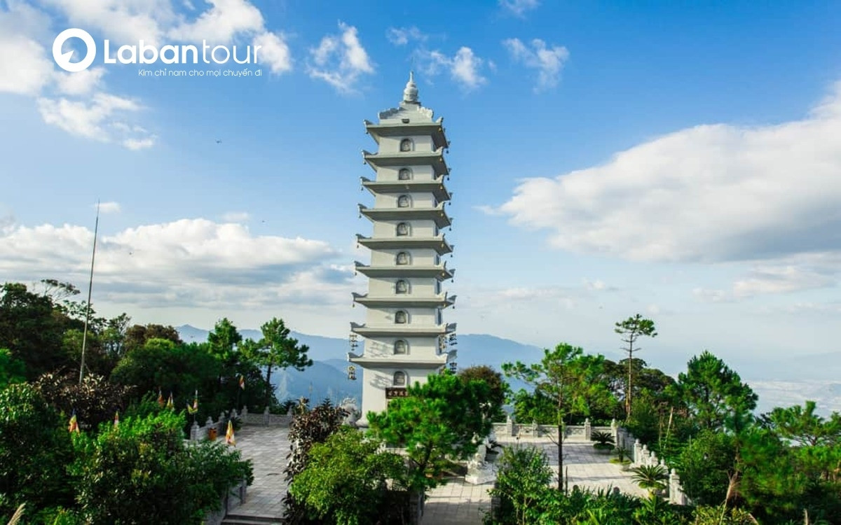 Linh Phong Bảo Tháp tại Sun World Bà Nà Hills