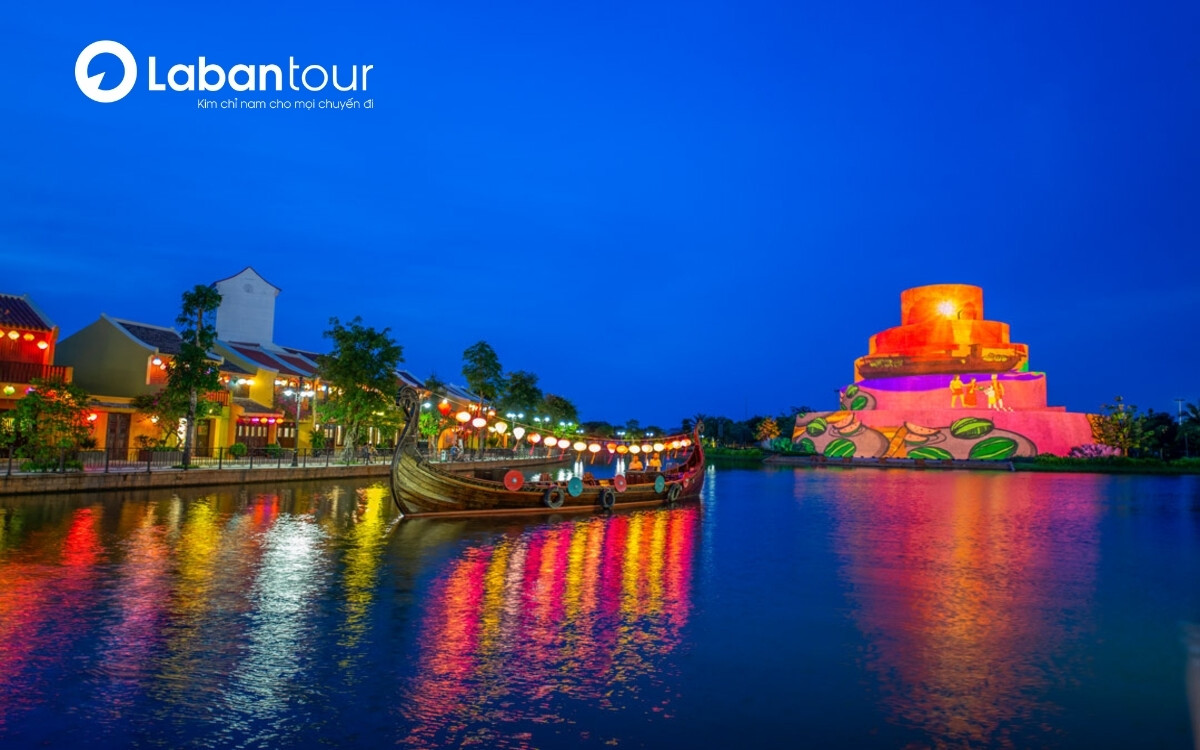 Trình diễn 3D Mapping tại VinWonders Nam Hội An