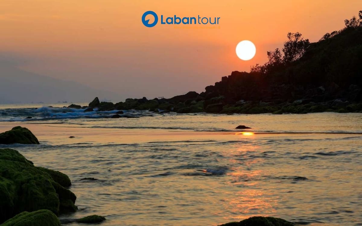 Ngắm hoàng hôn Đà Nẵng thơ mộng trên biển 