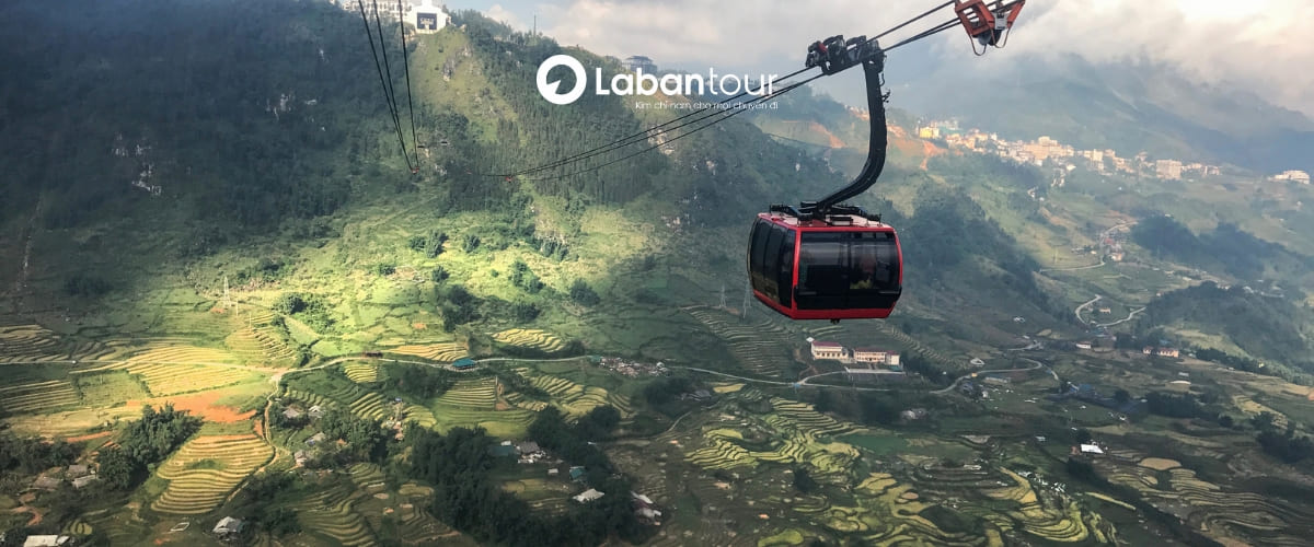 Để tới đỉnh Fansipan mà không mất quá nhiều sức lực, hãy đi cáp treo và tàu leo núi