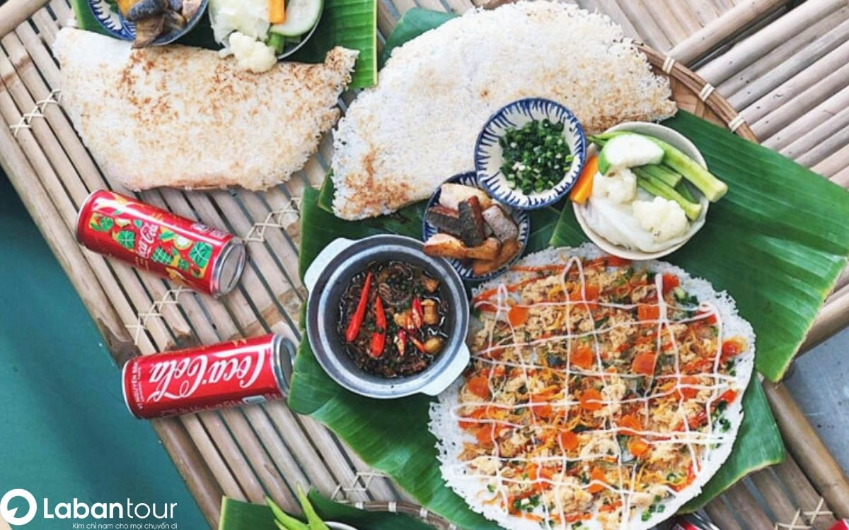 Ăn gì ở Hòa Phú Thành? Có nên mang theo đồ ăn không?