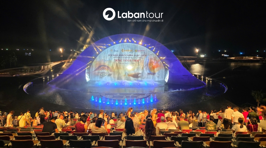 La Bàn Tour Hội nghị Khách hàng 2025 - 2026 Take Off & Rise Together của Sun Group tổ chức