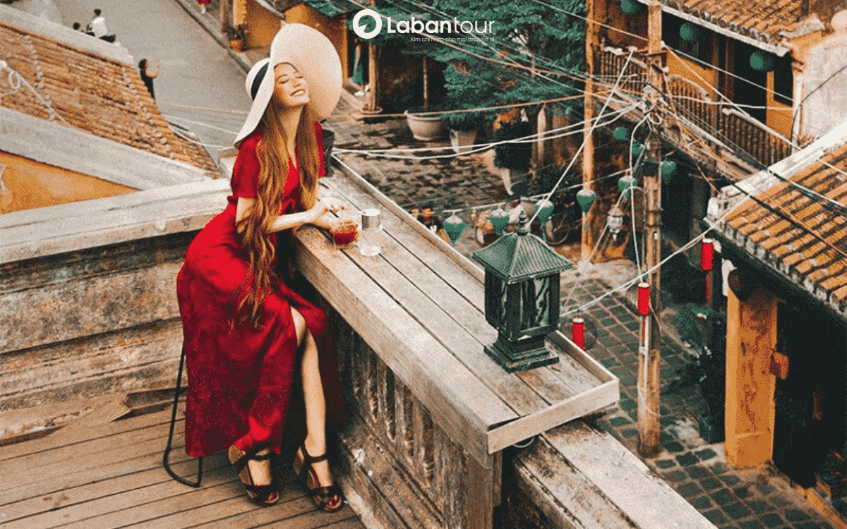 mặc gì khi đi du lịch đà nẵng