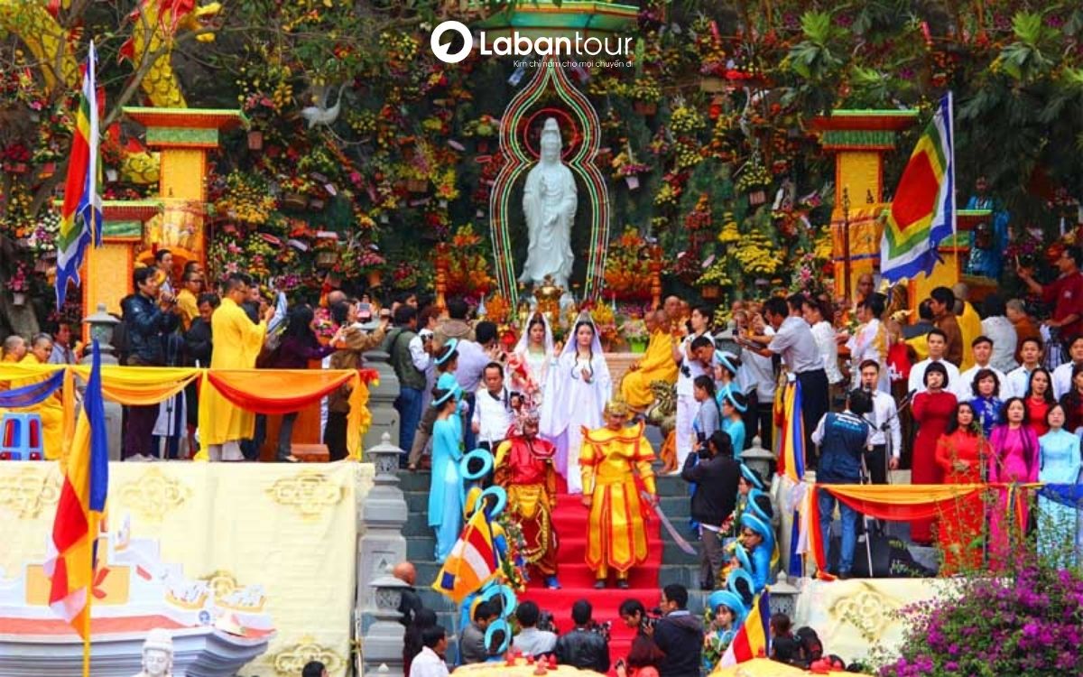 du lịch Đà Nẵng tháng 2