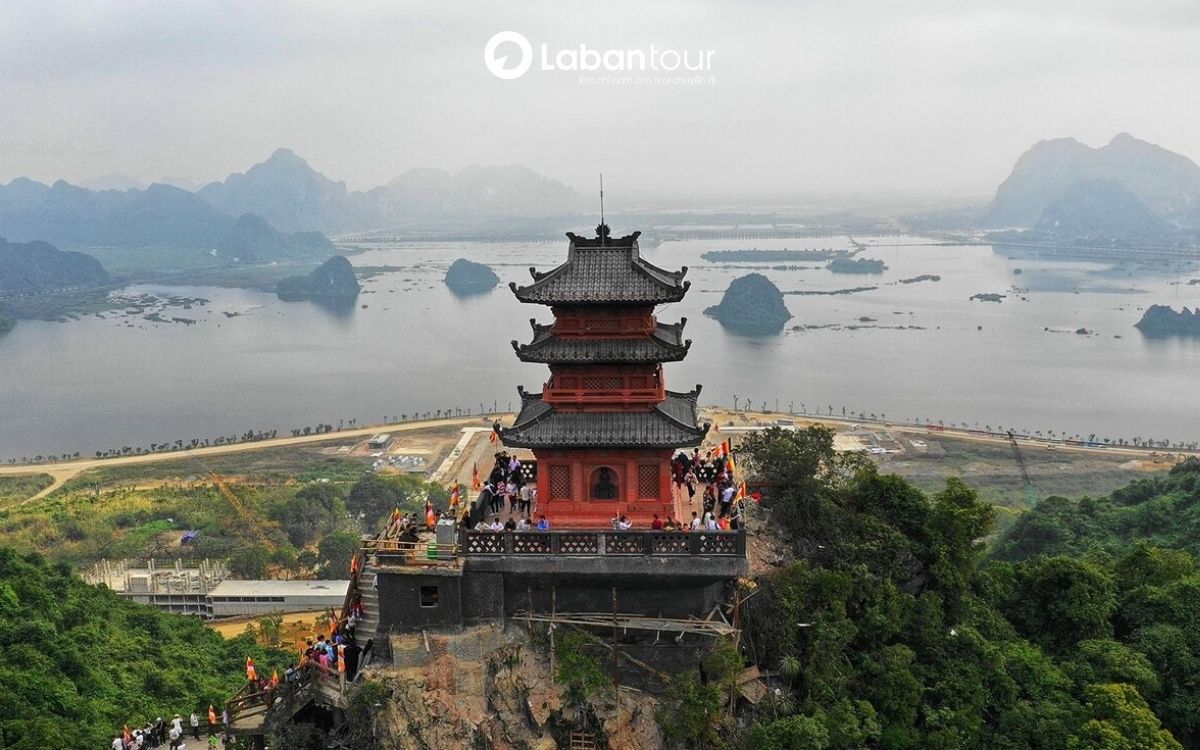 tết nên đi chùa nào