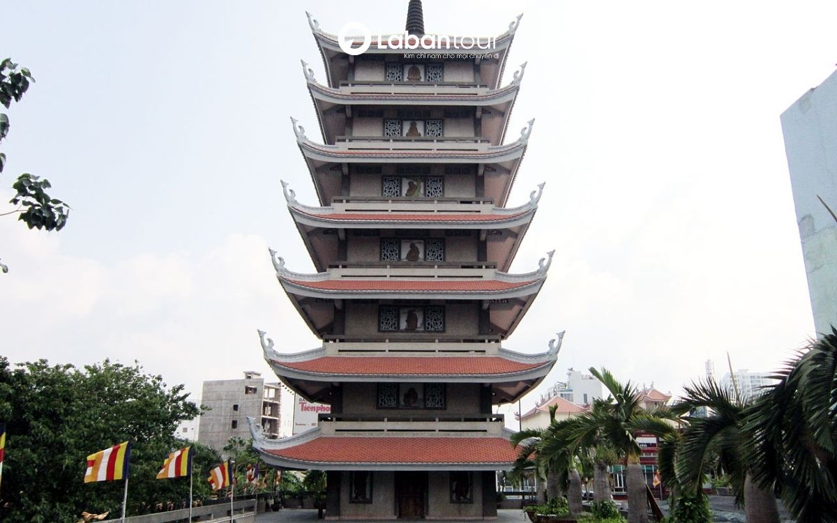 tết nên đi chùa nào