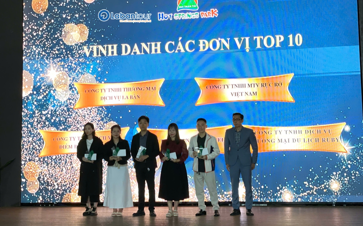La Bàn Tour lọt Top 10 đại lý phân phối Núi Thần Tài xuất sắc 2025