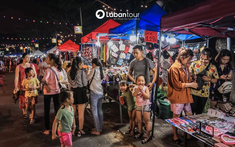 chợ đêm Đà Nẵng có gì