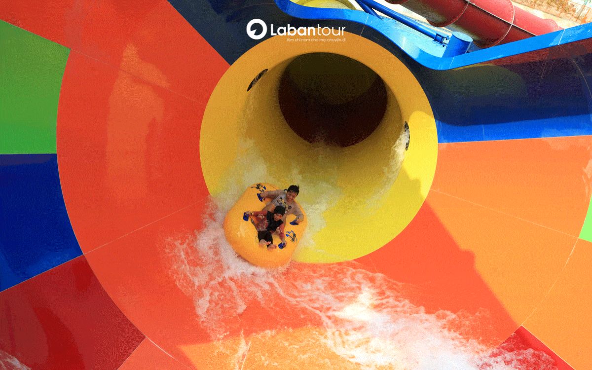 công viên nước aquatopia water park