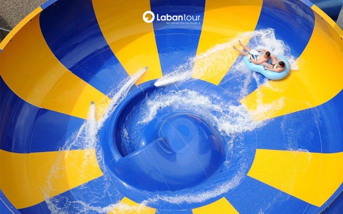 công viên nước aquatopia