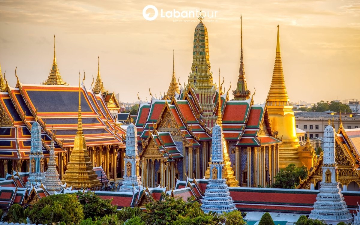 tháng 8 nên đi du lịch ở đâu