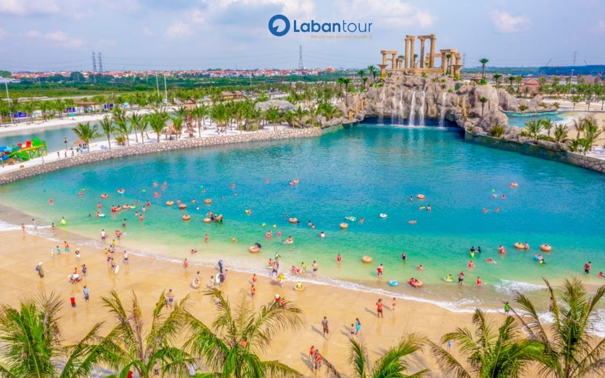 Mua vé VinWonders Water Park và VinWonders Wave Park ưu đãi tại La Bàn Tour