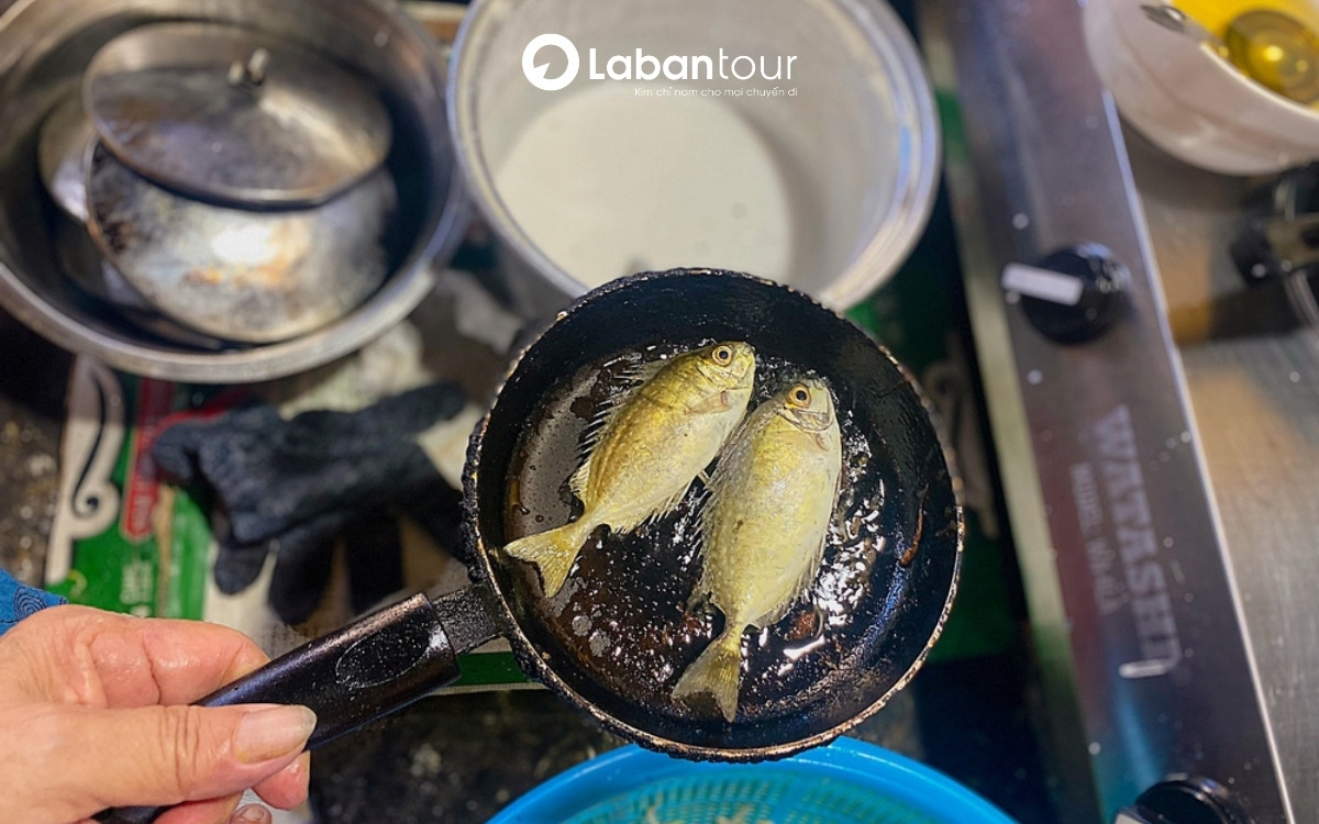 bánh khoái cá kình