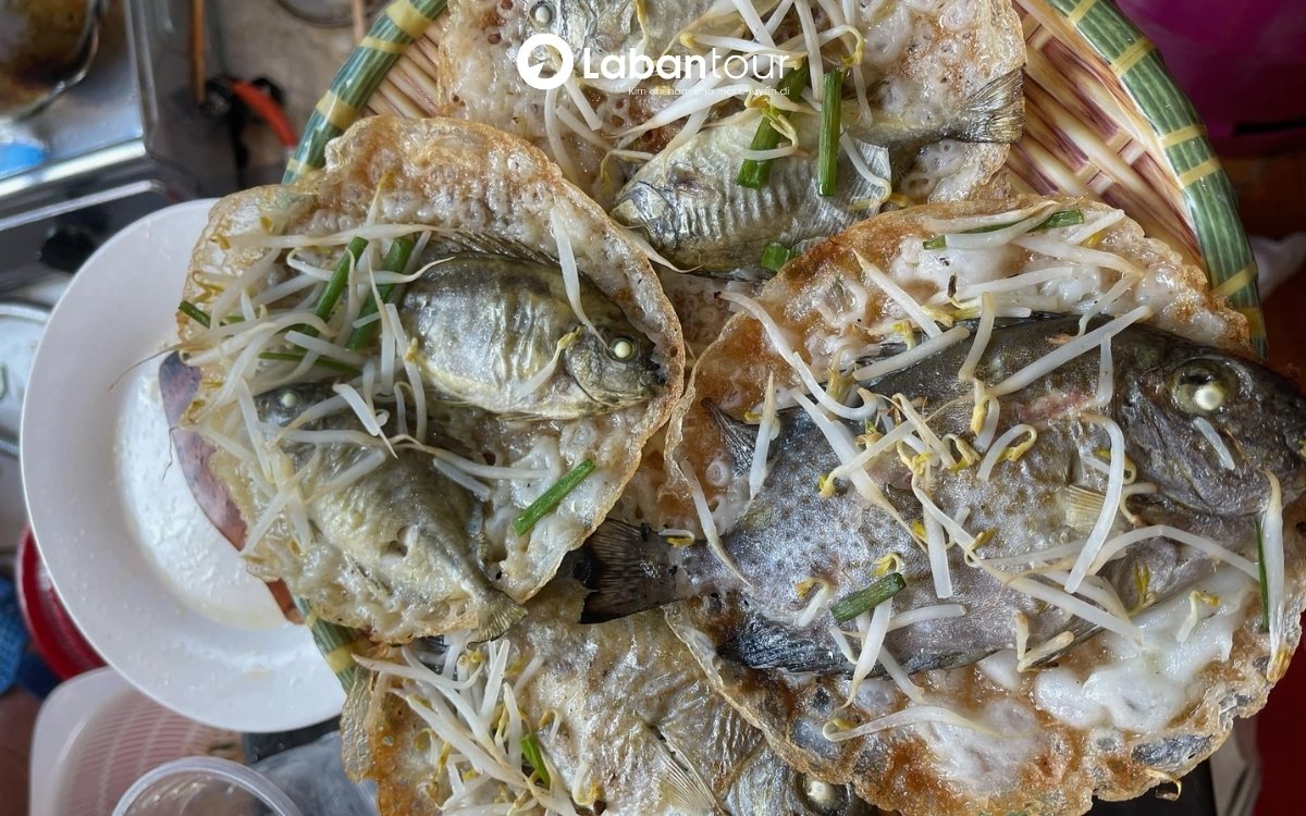 bánh khoái cá kình làng chuồn