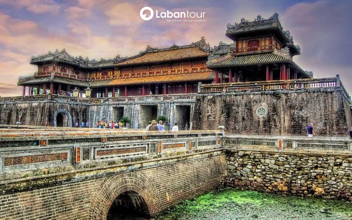 tháng 12 nên đi du lịch ở đâu