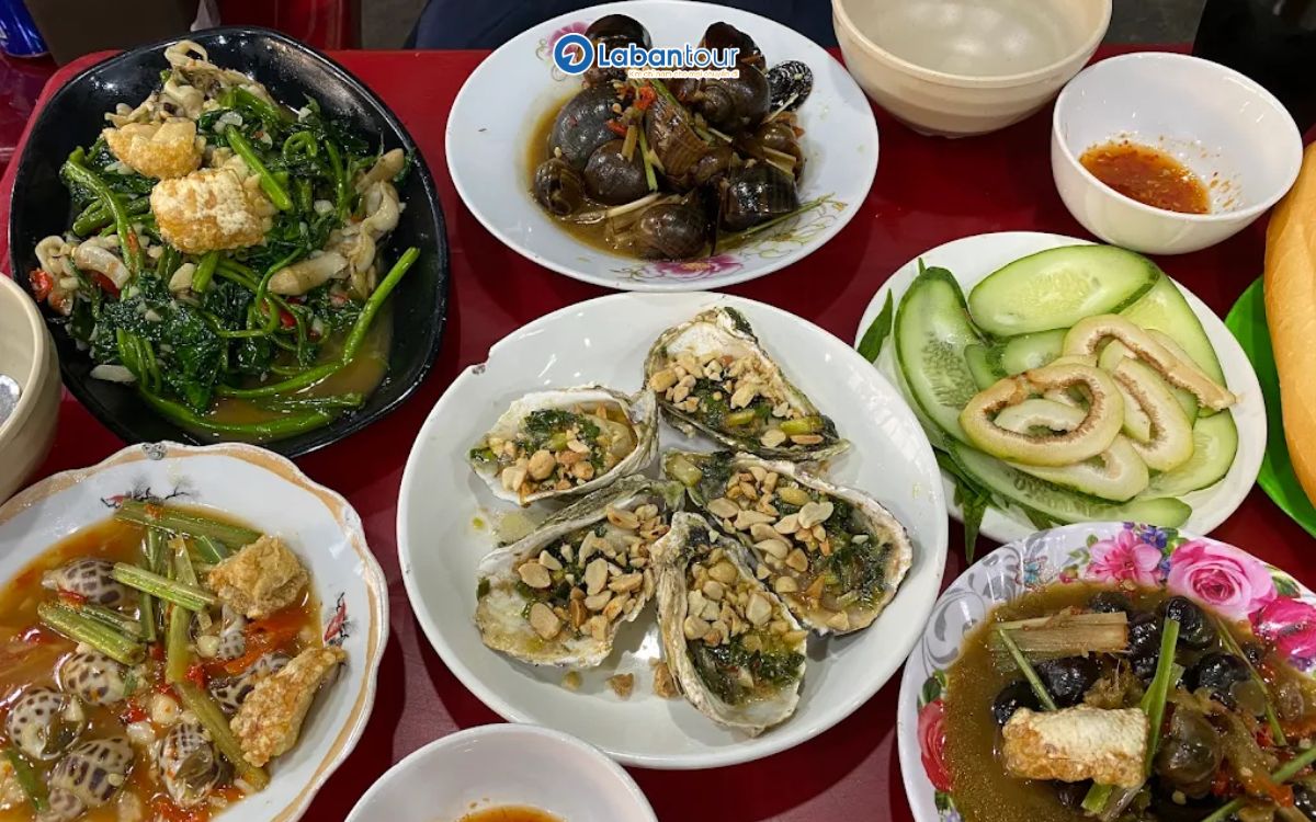 ăn tối ở huế