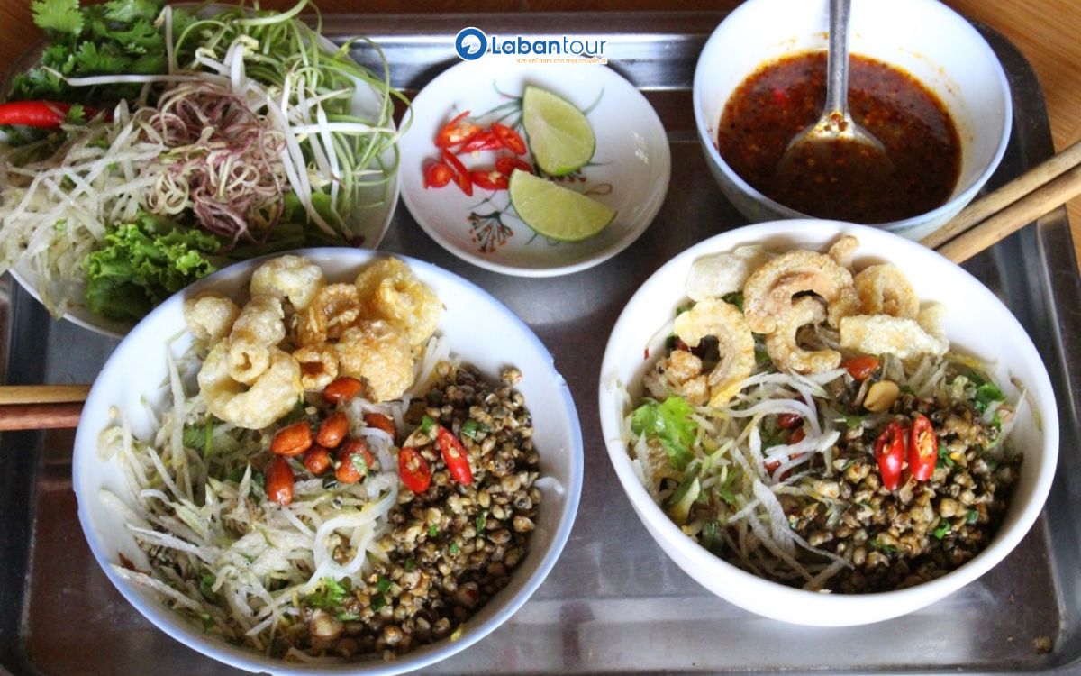 quán ăn trưa ở huế