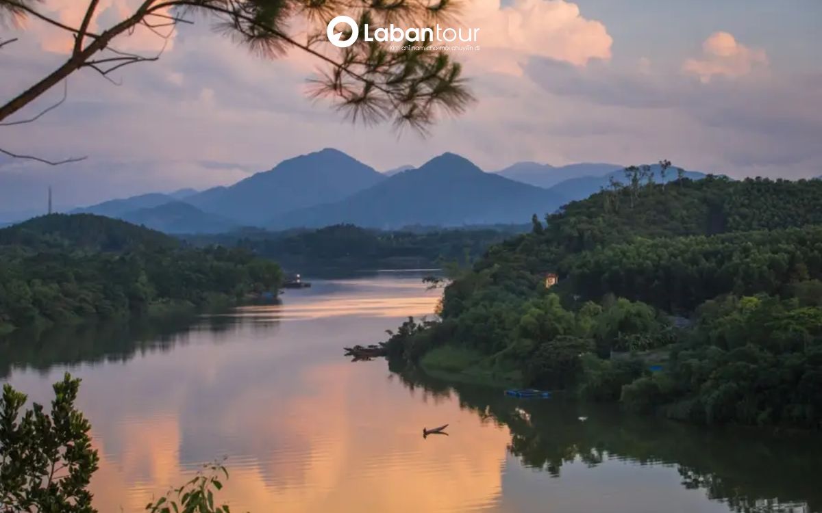 các điểm tham quan tại huế