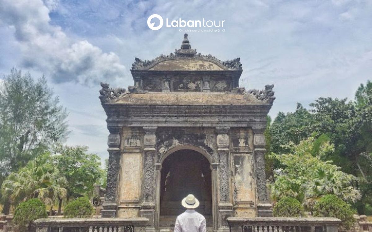 các lăng tẩm ở Huế