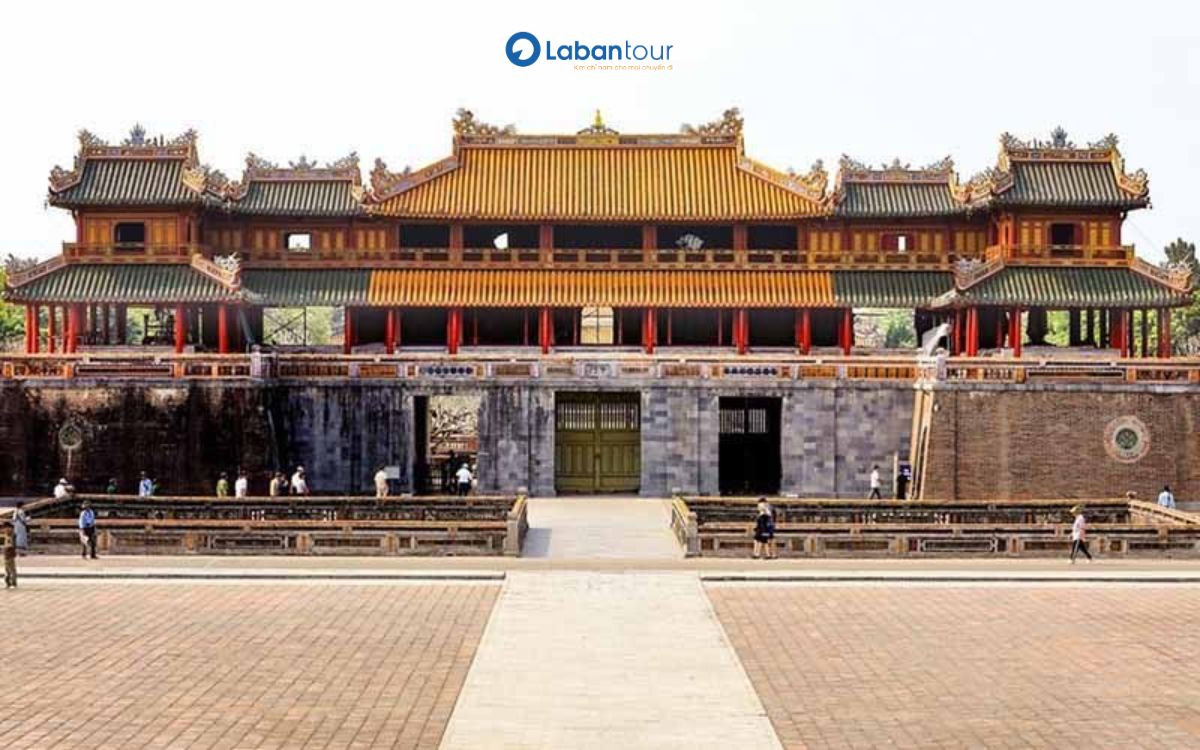 du lịch huế tháng 10