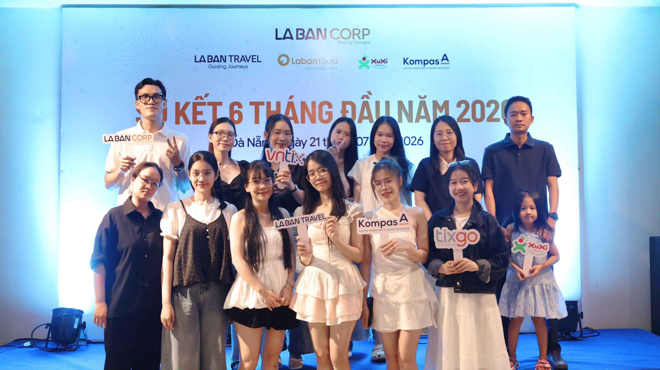 la bàn tour sơ kết 6 tháng đầu năm 2026