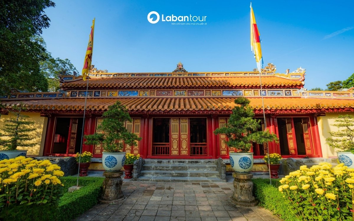 lăng mộ vua gia long