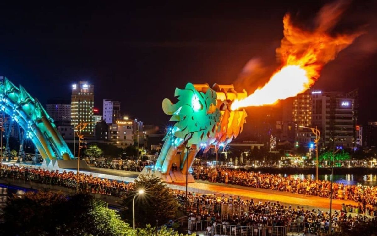 lịch cầu rồng phun lửa 2-9