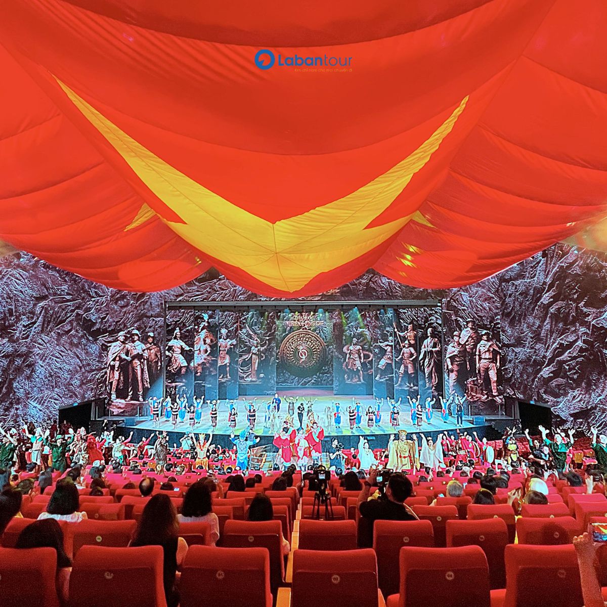 Vé Show Đất Nước Thiên Hùng Ca