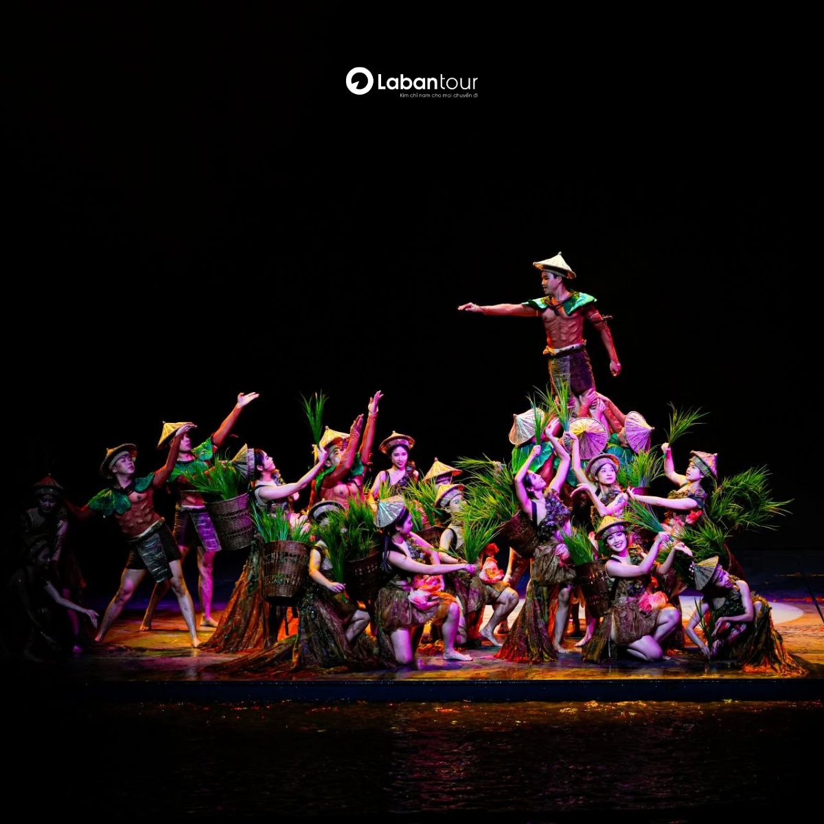 Vé Show Đất Nước Thiên Hùng Ca