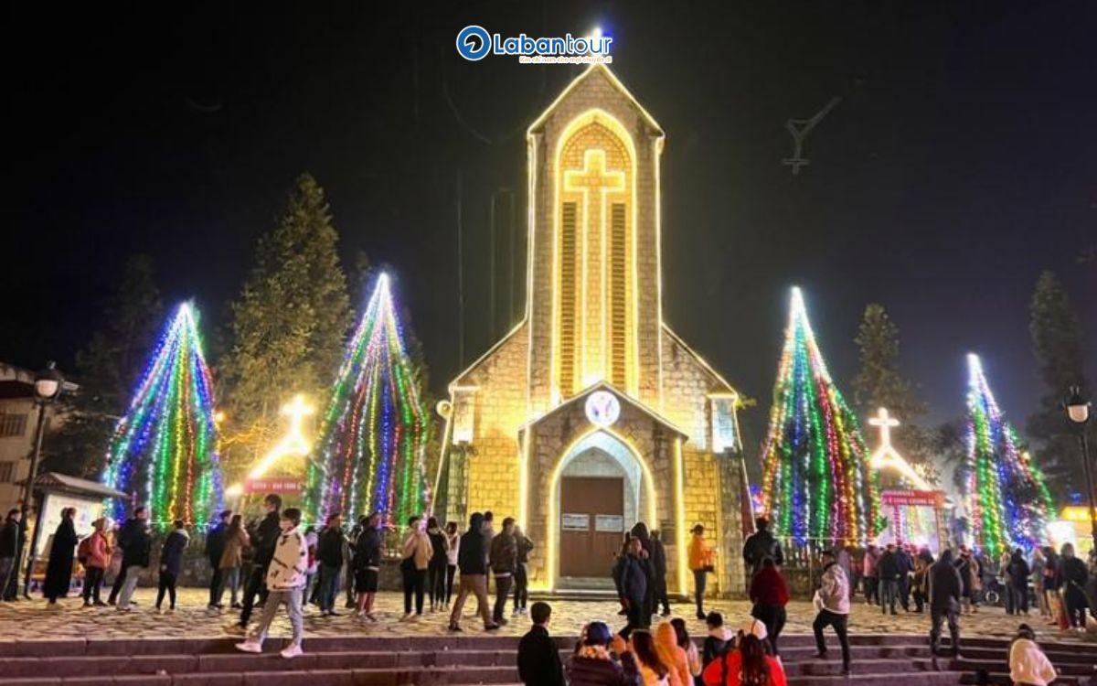 Nhà thờ đá Sapa là biểu tượng của Sapa du lịch sapa 2 ngày 1 đêm