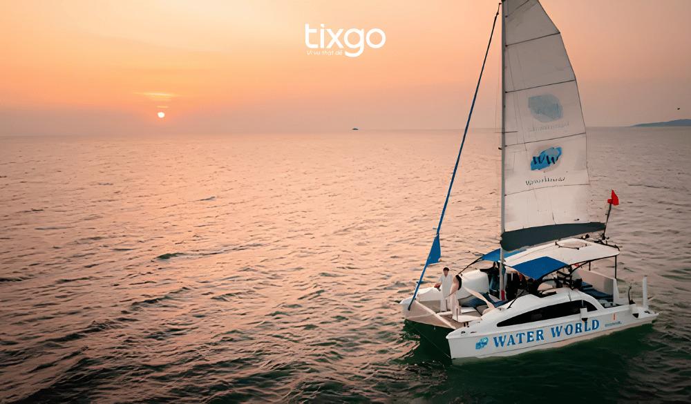 Trải nghiệm ngắm hoàng hôn trên du thuyền The Haven Sunset Tour