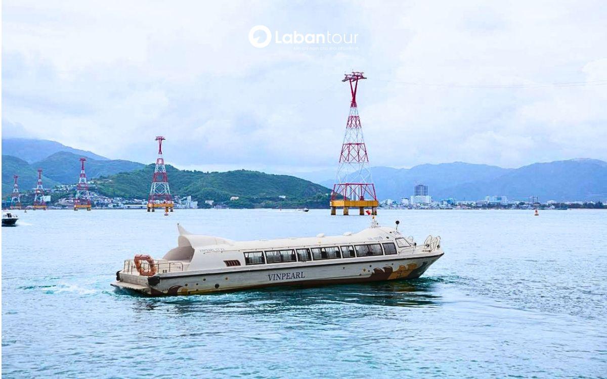 tạm dừng cáp treo vinwonders nha trang